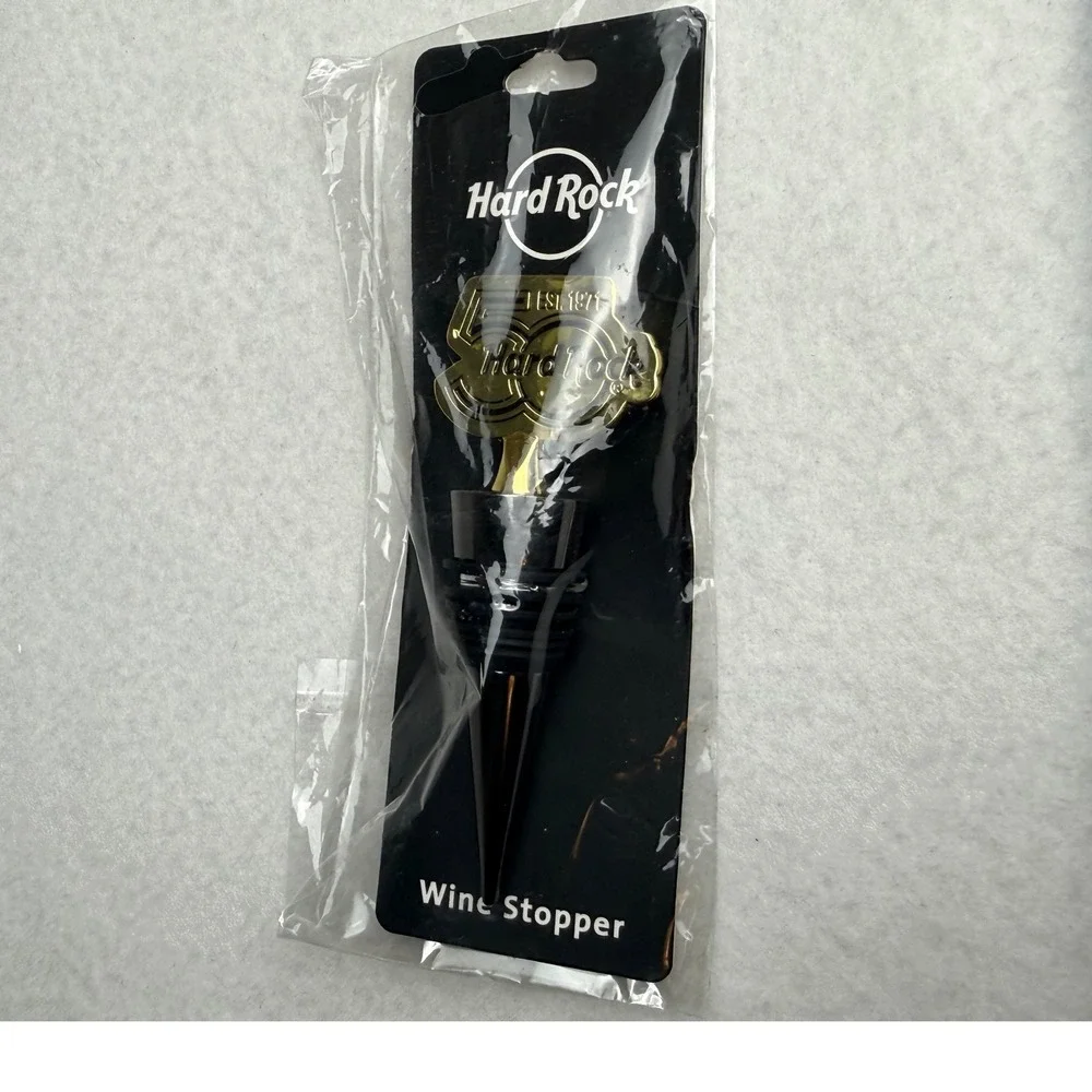 Hard Rock Cafe 50th Anniversary Wine Stopper Gold Black Barware 1971-2021 New